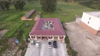 Jiaocheng Courtyard Hotel