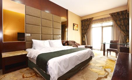 Garden Lakefront Sego International Hotel - Housity