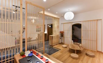 Yifangyan · Courtyard Light Luxury Hostel