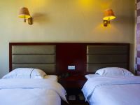 喀什东正商务酒店 - 标准双床房