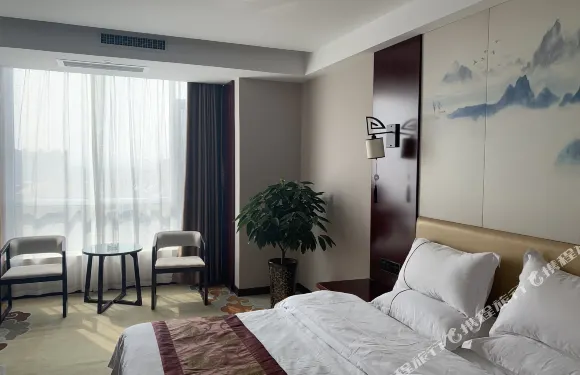 浮山東方華悦酒店