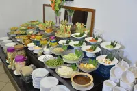 MITC Hotel - Desayuno