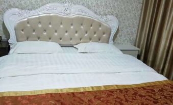 Yurui Business Hotel - Housity