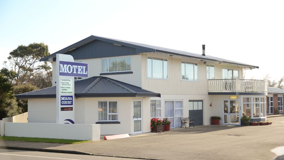 554 Moana Court Motel
