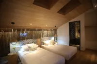 Burqin Mibei Boutique Homestay (Russian Style Pedestrian Street Branch)