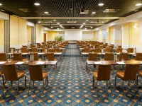 Starhotels Business Palace Hotels near Brenta Station