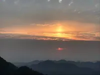 Dayue Yuansu Hotel - Mountain view