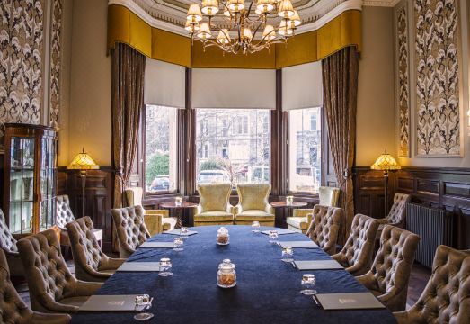 3. 더 본햄 호텔..