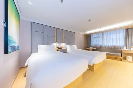 JI Hotel (Shanghai Jiangning Road Subway Station)