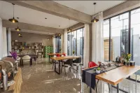 Lijiang Wildfire Collection youth Space