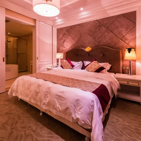 Fengcheng Hotel