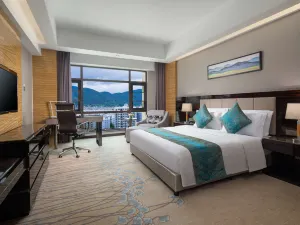 Ramada by Wyndham Huize