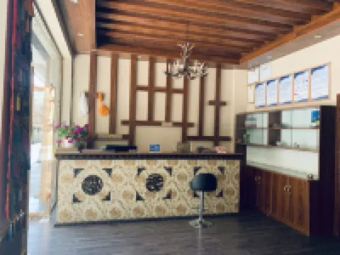 Lianganzirongdajiudian Hotels in Xinlong