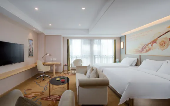 โรงแรมวิเอนนา อินเตอร์เนชั่นแนล (ศูนย์การค้าไฮเล่ เวิลด์ กวนตู คุนหมิง)