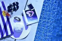 Seda Bonifacio Global City Manila - Pools