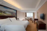 Vienna Hotel Hotels near Jiuhua Business & Trade City
