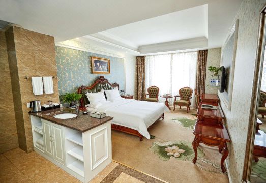 신샹 중저우 인터내셔널 외관