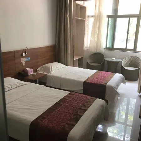 Zhaoxian Xuejia Inn