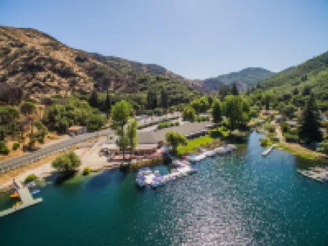 The Lodge at Blue Lakes Hotels in Lake County