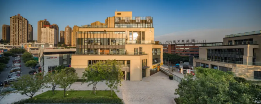 Wuyu Sky Garden Hotel (Chongqing Yuanyang Metro Station & Garden Expo Park Branch) Экстерьер Photos