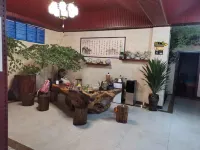 Miler Jinquan Hotel (Huquan Ecological Park) Hotel di Mil