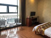 洪湖天远时代商务酒店 - 标准大床房