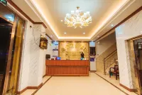 Lingyun Business Hotel