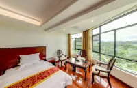Hongdou Mountain Villa Hotels in Pingyuan