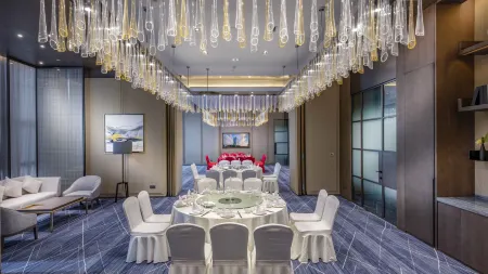 Grand New Century Nanjing New Times Отели рядом с достопримечательностью «Yongshou Sita»