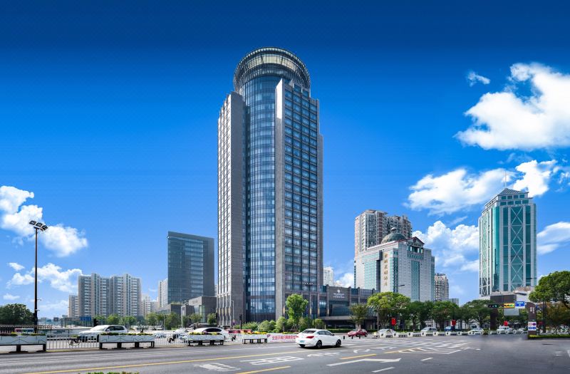 New City Grand Rezen Hotel