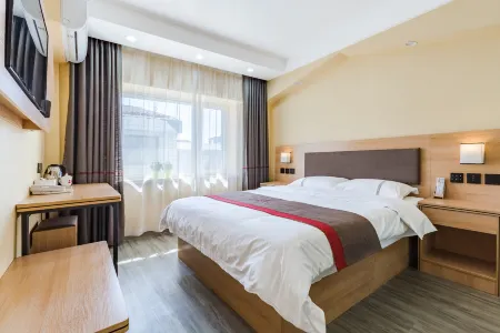 Shankee Hotel (Yalu River Bridge Scenic Area Dandong Station)