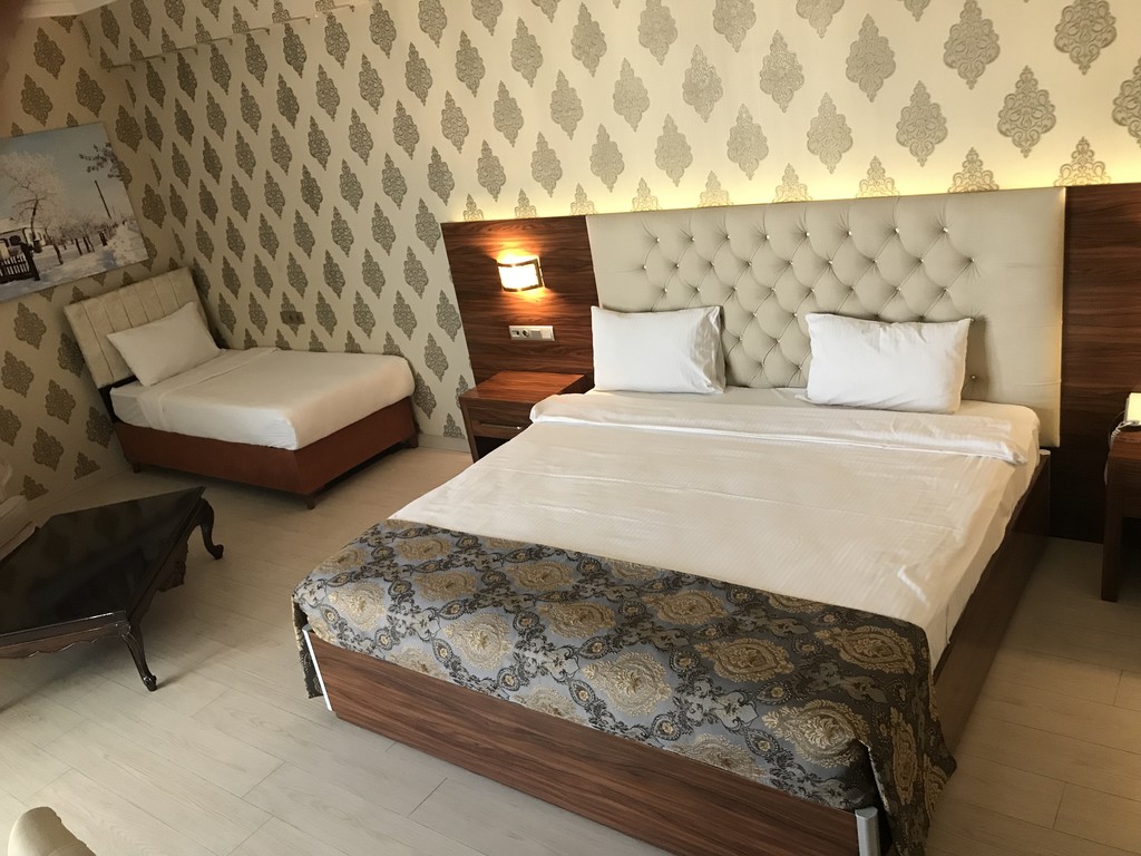 World Point Reis Inn Hotel