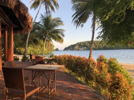 Fridays Puerto Galera