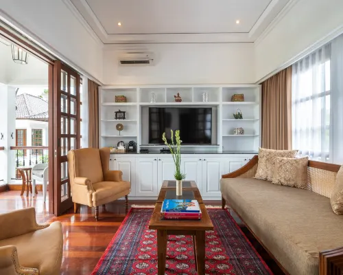 The Colony Hotel Bali Hotels near Laksmana
