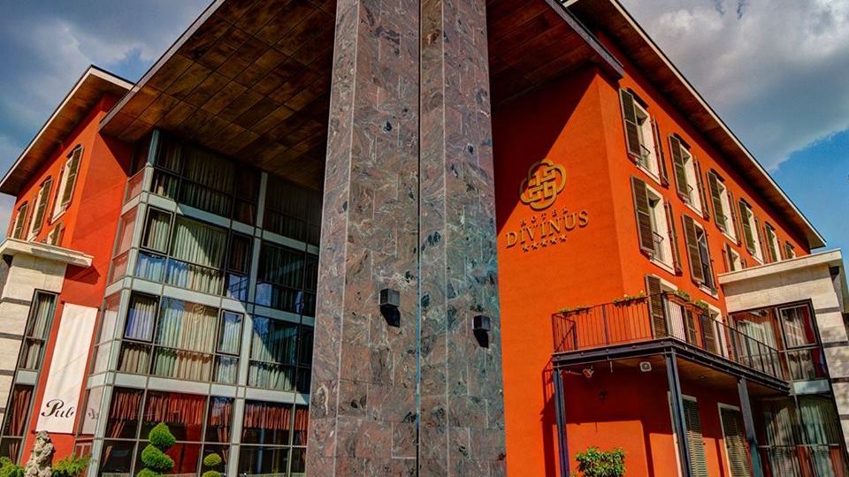 Hotel Divinus