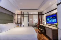 Qingdao Zhanqiao Railway Station Manxin Hotel