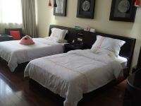 柠檬酒店(克拉玛依独山子店) - 标准双床房