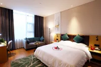 GreenTree Inn Express Hotel