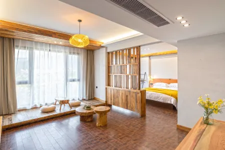 Yunhe Huakai Chuxia Homestay Отели рядом с достопримечательностью «Zhejiang Agriculture Radio and TV School Yunhe Branch»