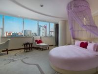 长沙和一湘科大酒店 - 情侣圆床房