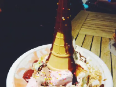 ซัมเมอร์ เฮาส์ บริสเบน - โฮสเทล โรงแรมในบริสเบน