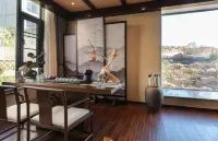 Starry Moon Bay Argyle Resort Seaview Hotel (Dali Erhai Airport Branch)