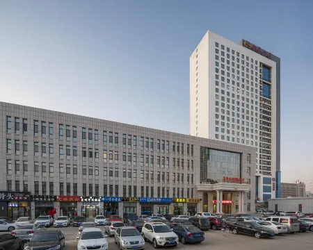 Vienna International Hotel (Chifeng Railway Station)