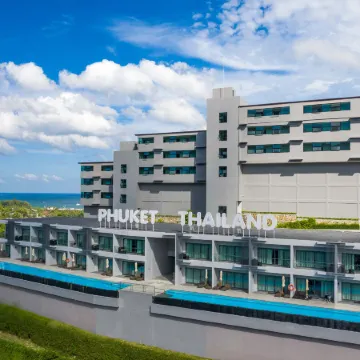 Patong Bay Hill Resort