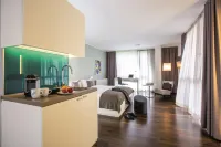 The Flag Zürich Hotels in Schlieren