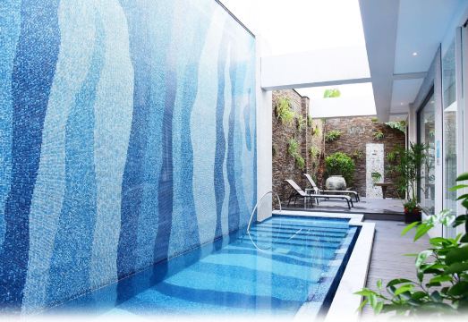 2. 캐슬 발레 타이..