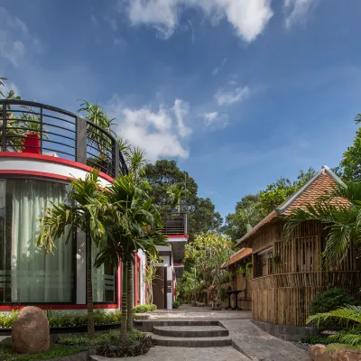 De Sarann Villa Hotels near War Museum Cambodia