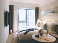 上海协信莎玛长风服务式公寓 - 高级大床客房