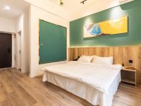 喜玛瑧选未来酒店(西安汉城南路地铁站店) - 致享大床房