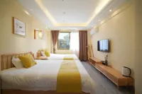 靜夜詩民宿(雲水謠景區店) 順裕樓附近的飯店